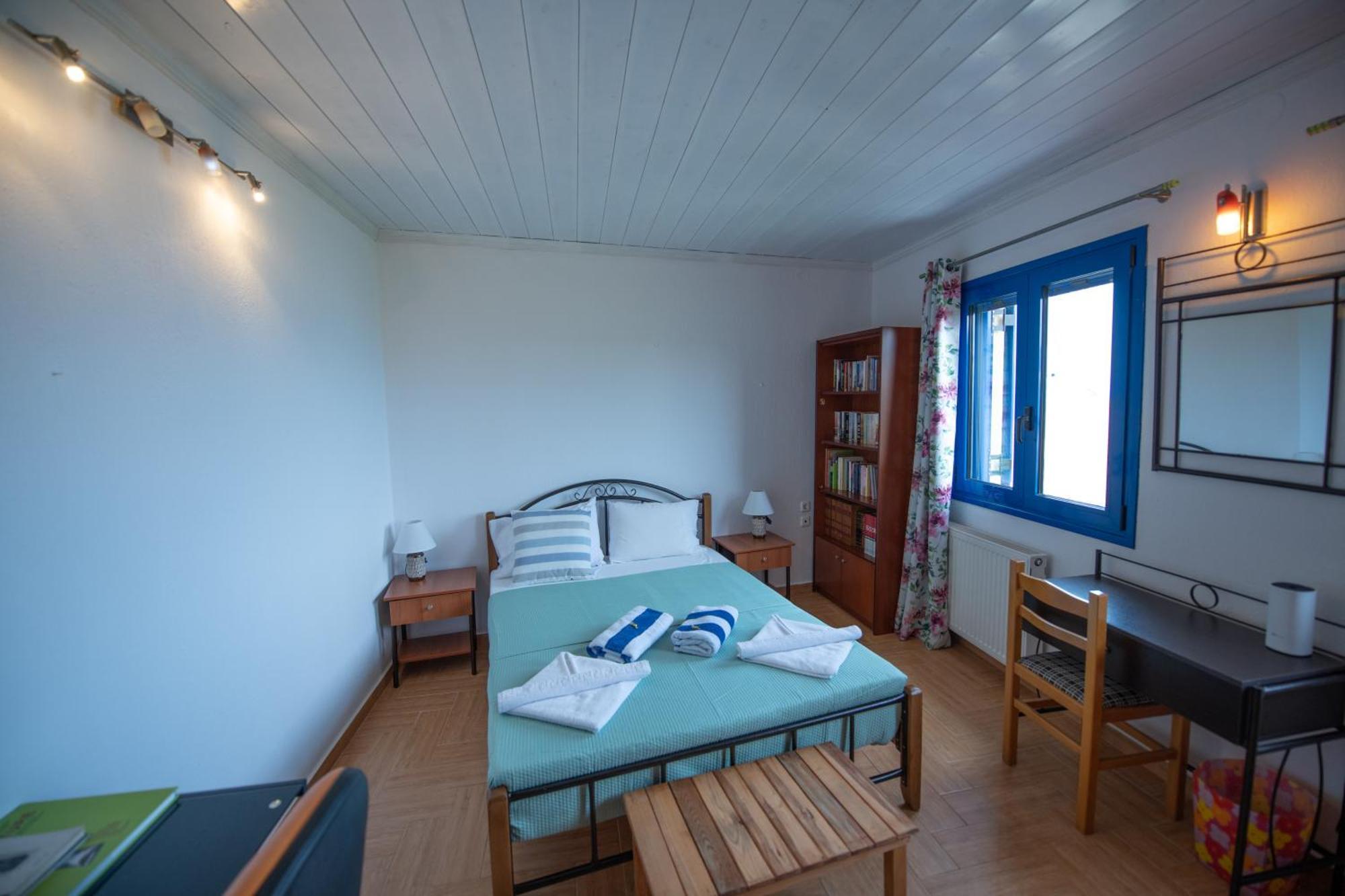 Villa Evmenia Panoramic View & Sea Front Apartments Città di Skopelos Esterno foto